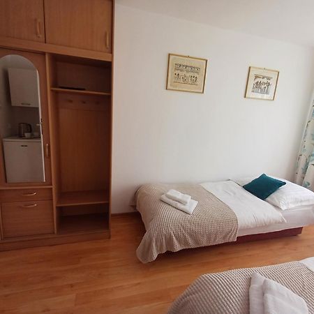 Pokoje Vesuvio I Apartament Dźwirzyno Esterno foto