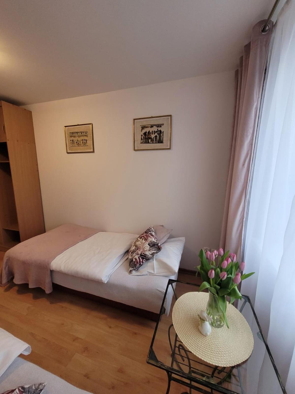 Pokoje Vesuvio I Apartament Dźwirzyno Esterno foto